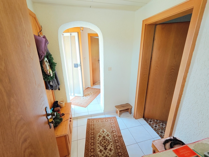 Flur/Garderobe im EG