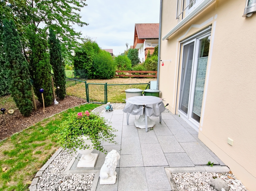 Gartenanteil mit Westterrasse
