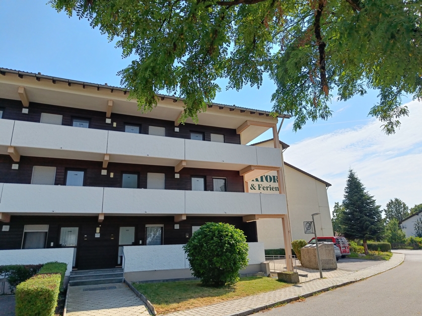 2-Zimmer-DG Wohnung
