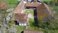 Vierseithofstelle (sanierungsbedürftig) mit großem Entwicklungspotenzial nahe Golfresort - Vierseithofstelle (sanierungsbedürftig) mit großem Entwicklungspotenzial nahe Golfresort
