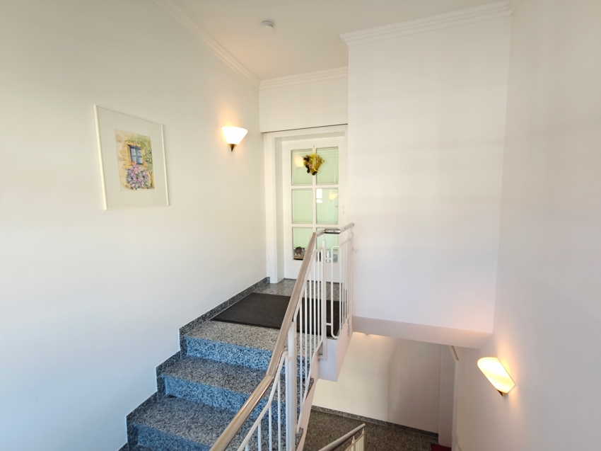 Eingang zur OG/DG Wohnung