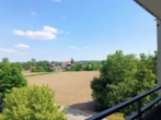 Blick vom Balkon - Schön geschnittenes 1-Zimmer Appartement mit separierter Küche und Tiefgaragenstellplatz