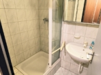 Bad - Schön geschnittenes 1-Zimmer Appartement mit separierter Küche und Tiefgaragenstellplatz