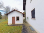 Garage - Reihenhaus mit Garage und großem Grundstück