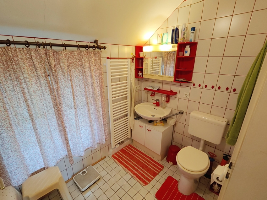 Badezimmer im OG