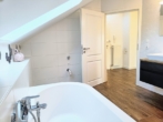 Badezimmer - Direkt im Herzen von Bad Birnbach – neuwertig ausgestattete 2-Zi.-Eigentumswhg.