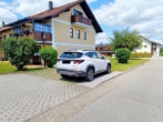 Kfz-Stellplatz im Freien - gemütliche 2-Zimmer-Eigentumswohnung im Dachgeschoss mit Balkon, Tiefgarage u. Kfz-Stellplatz
