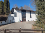 Zufahrt zum Haus - renovierungsbedürftiges Wohnhaus mit Einliegerwohnung und Garage