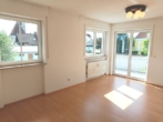 Wohn- Schlafraum - Helle 1-Zimmer-Wohnung mit großem Balkon – Stellplatz und Kellerabteil ab 01.07.2025 zu vermieten