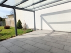 überdachte Südterrasse - Moderne Architektur, zeitgemäße Ausstattung -Einfamilienhaus mit pflegeleichtem Grundstück u. Garage