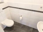 Gäste-WC - Moderne Architektur, zeitgemäße Ausstattung -Einfamilienhaus mit pflegeleichtem Grundstück u. Garage