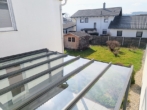 Terrassenüberdachung - Moderne Architektur, zeitgemäße Ausstattung -Einfamilienhaus mit pflegeleichtem Grundstück u. Garage
