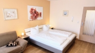 Wohn- Schlafraum - TOP-Lage direkt am Freizeitpark Modernes Appartement in Bad Füssing in gut geführtem Haus.