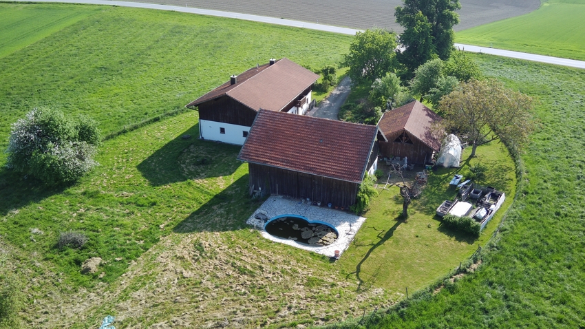 Landwirtschaftliches Anwesen in Alleinlage